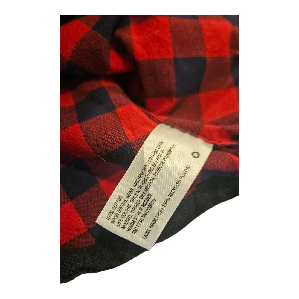 Cat & Jack Kid Size 18M Sleeveless Button Up Vest